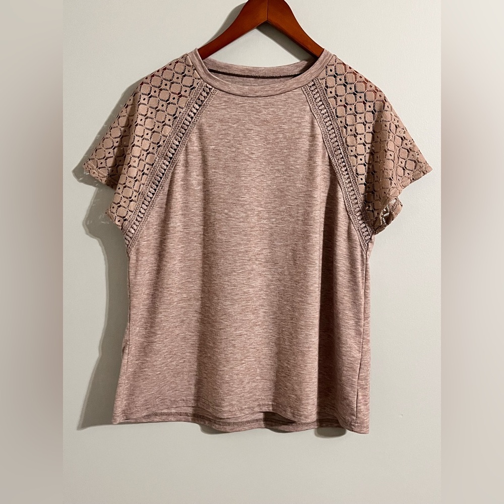 Women’s t-shirt with lace sleeves - Picture 1 of 8